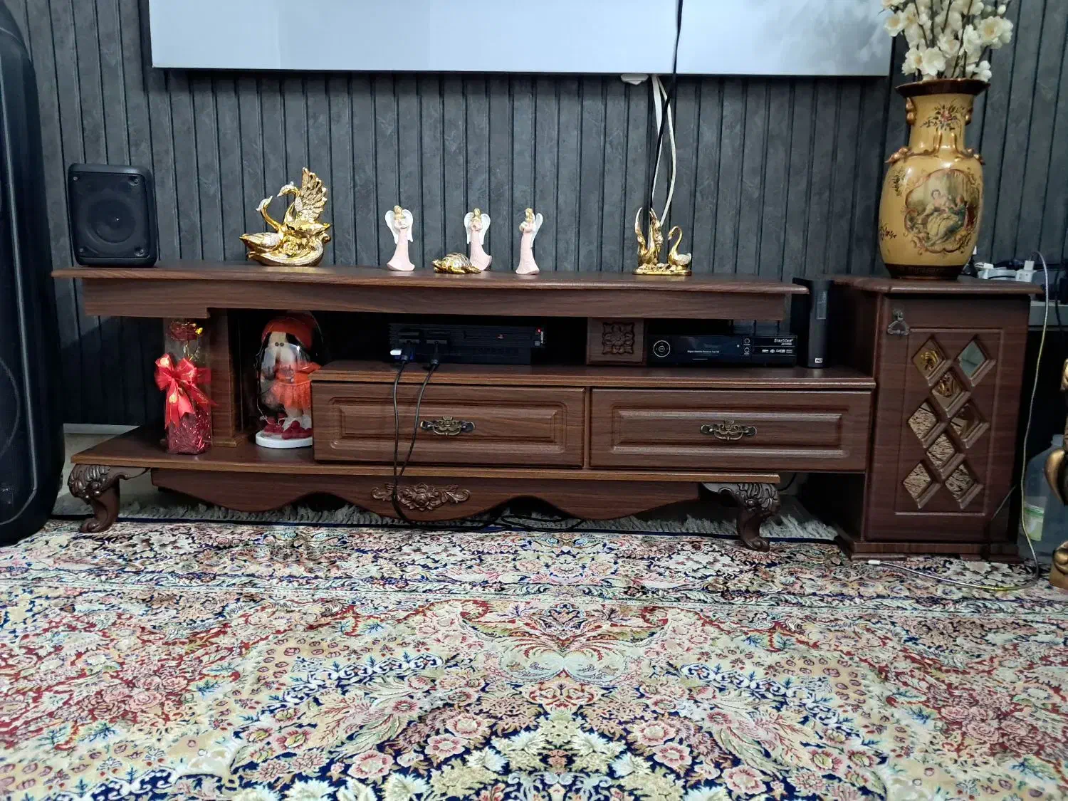 میز تلویزیون شرکتی|میز تلویزیون|تهران, شهرک فردوس (حسینی)|دیوار