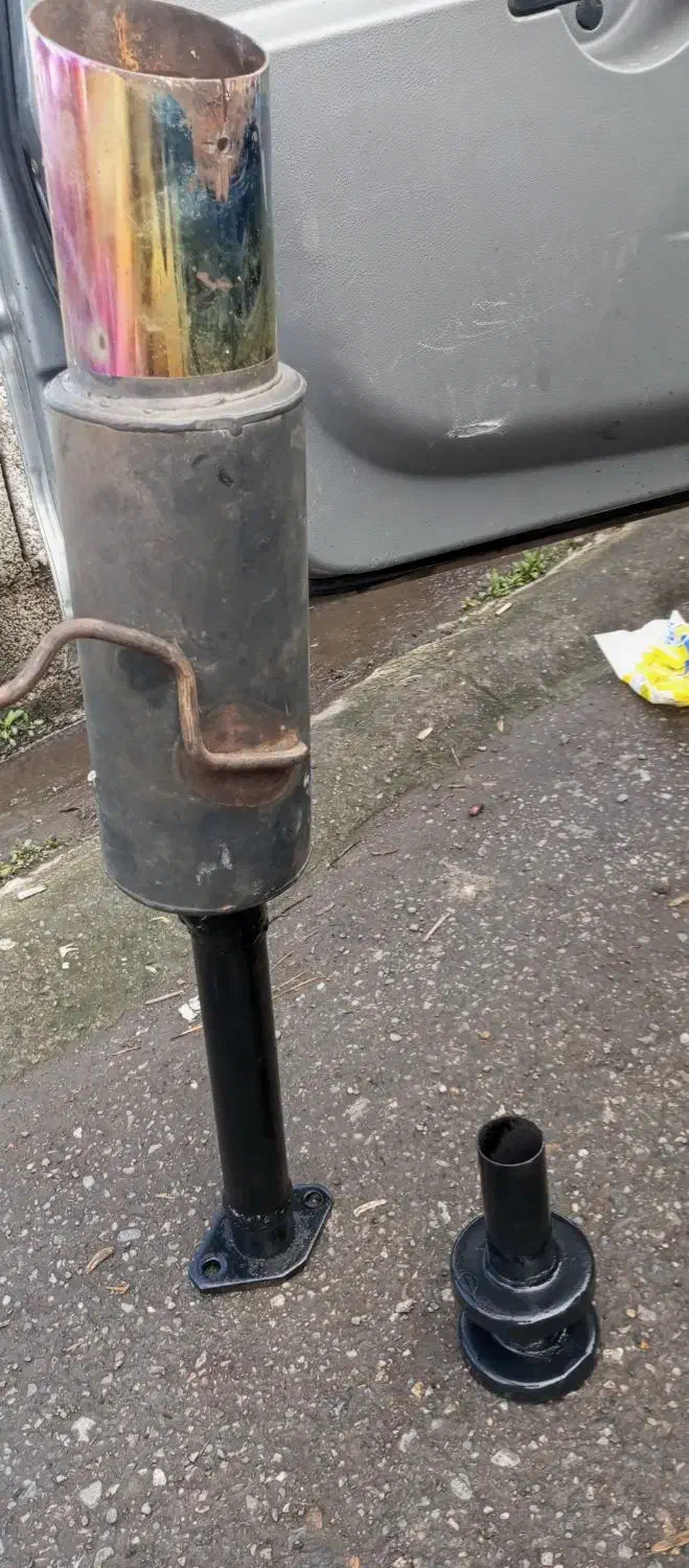 منبع اگزوز اسپرت هفت رنگ طرح هاوارد و سایلنسر دار|قطعات یدکی و لوازم جانبی|رضوانشهر, |دیوار