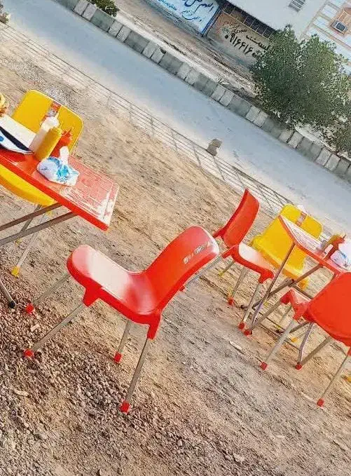 فروش وسایل فلافلی یخچال ایستاده دکه میز و صندلی|کافیشاپ و رستوران|اهواز, کیانشهر|دیوار