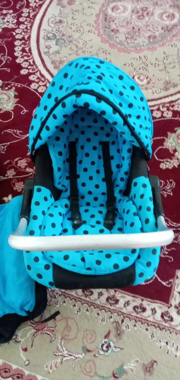 فروش|تخت و صندلی بچه|کلاله, |دیوار