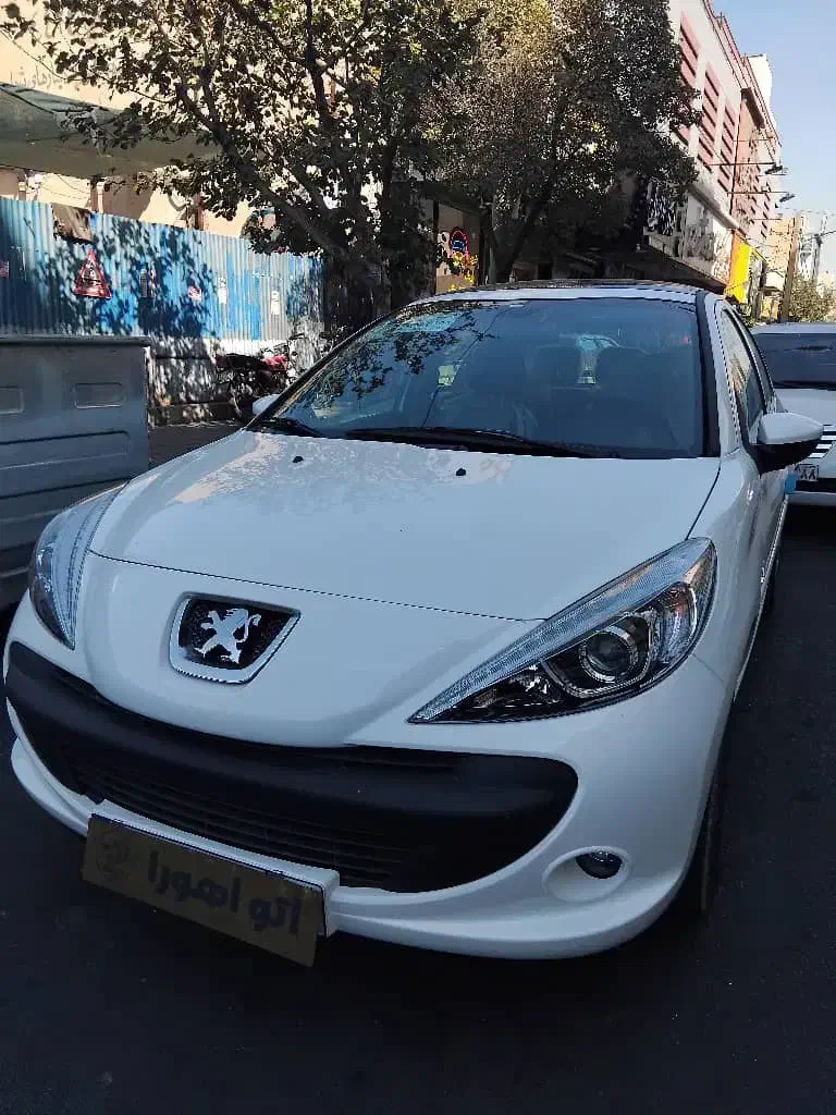 پژو 207 پاناروما / دنده / تحویل فوری|خودرو سواری و وانت|تهران, صادقیه|دیوار