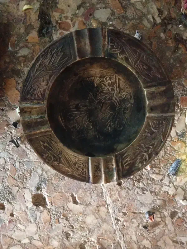 زیر سیگاری|کلکسیون اشیاء عتیقه|اهواز, زیتون کارمندی|دیوار