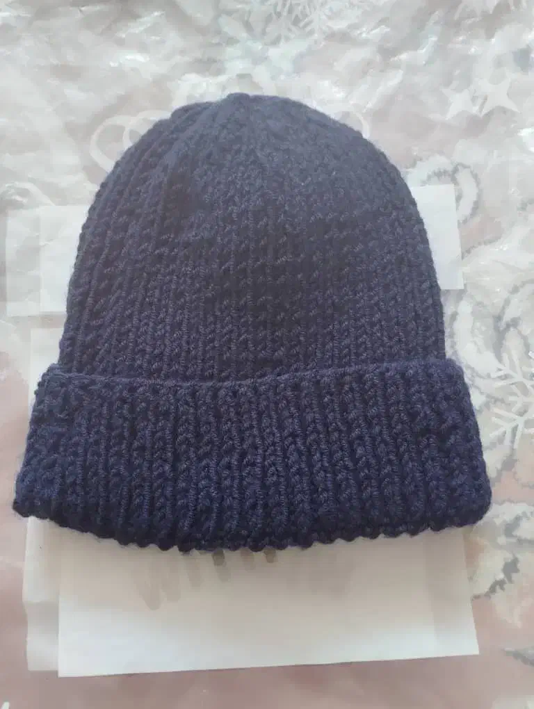 کلاه|لباس|فولادشهر, B7|دیوار