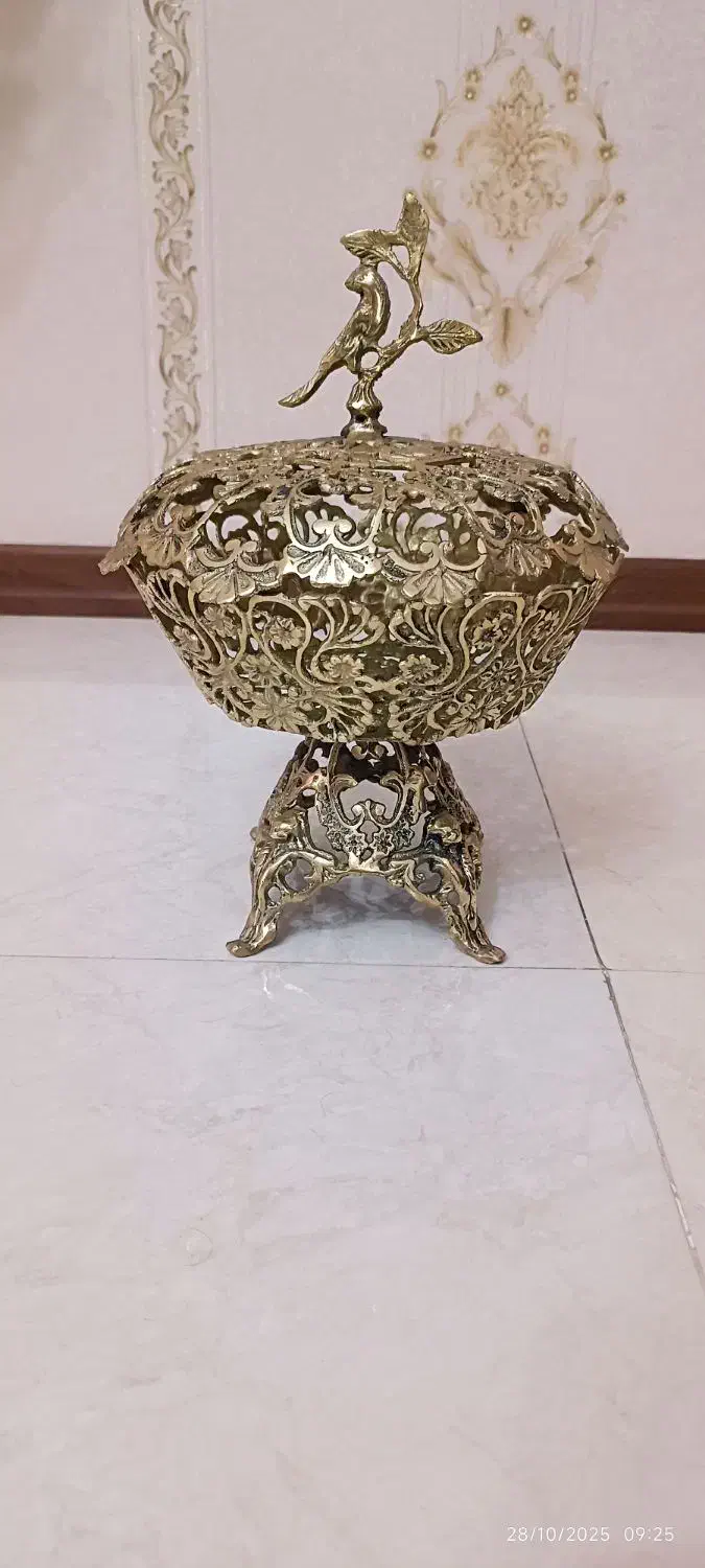 ظرف میوه و شکلات برنزی|ظروف سرو و پذیرایی|تهران, خاک سفید|دیوار