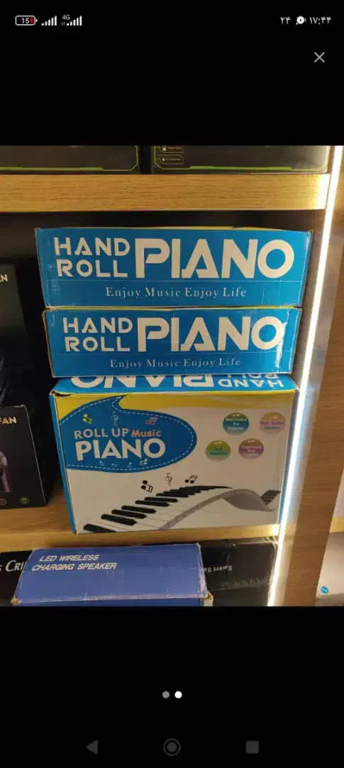 پیانو تاشو سیلیکونی piano hand roLL دارای کامپیوتر|پیانو، کیبورد، آکاردئون|شیراز, جانبازان|دیوار