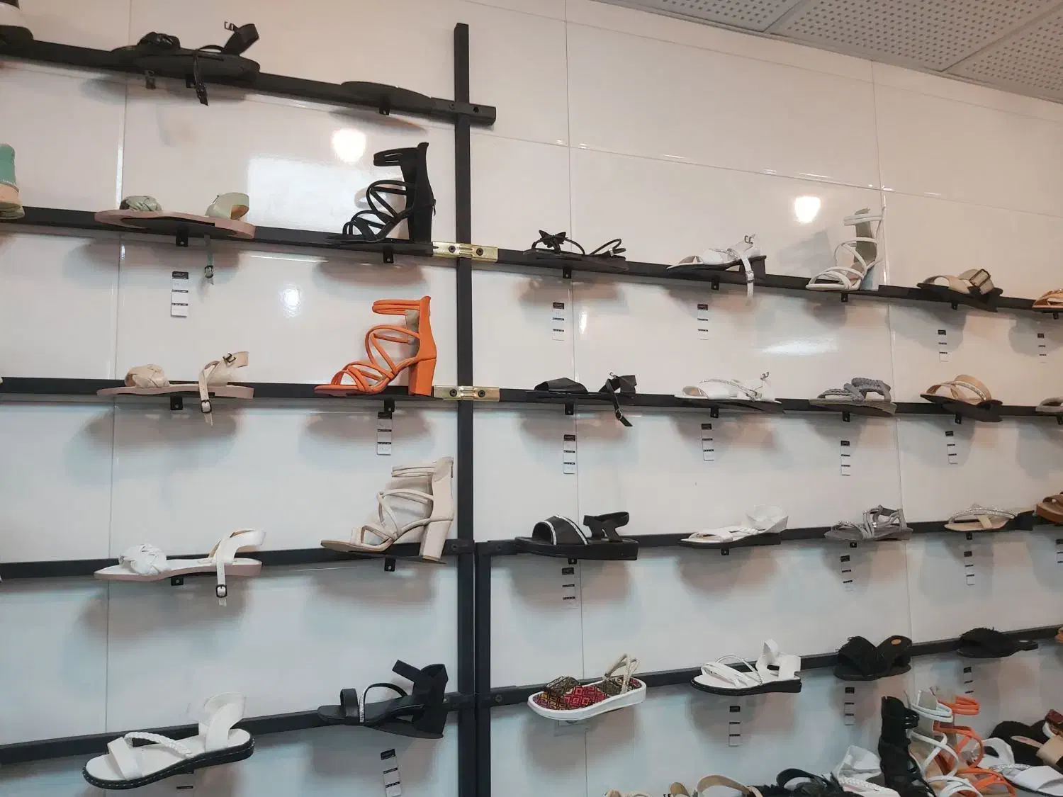کفش و صندل ب صورت عمده|کیف، کفش، کمربند|مبارکه, |دیوار