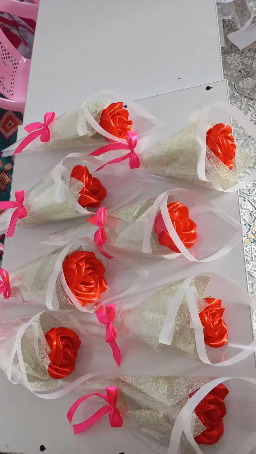 گل شاخه ای|گل مصنوعی|بروجرد, |دیوار