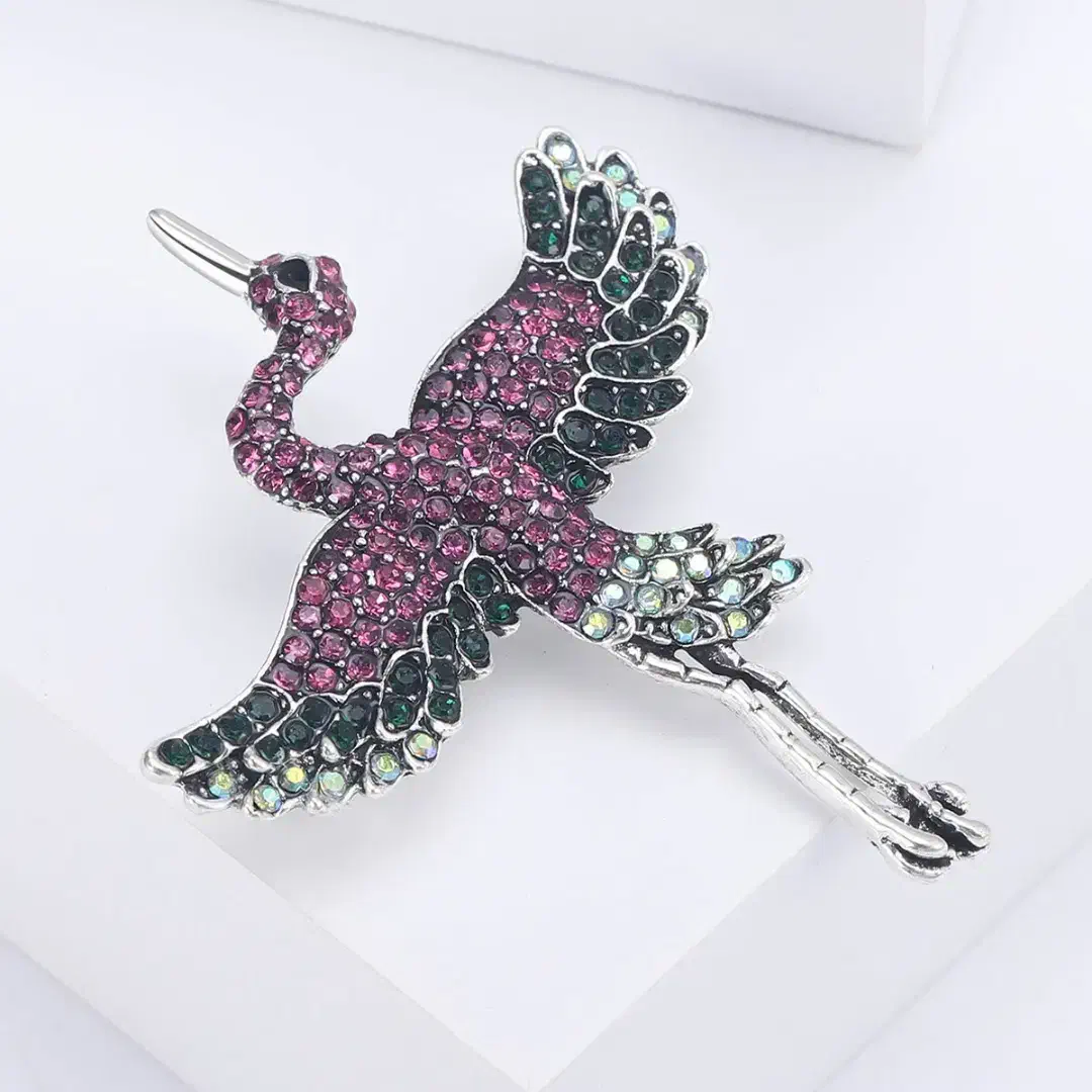 سنجاق سینه|زیورآلات و اکسسوری|قم, شاه سید علی|دیوار