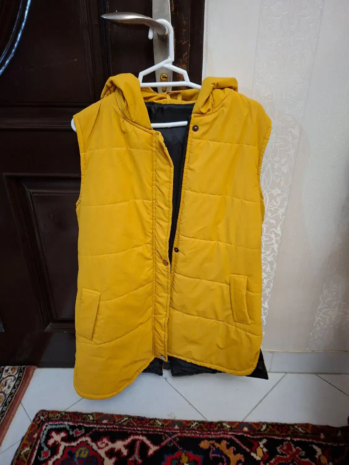 پافر|لباس|تبریز, |دیوار