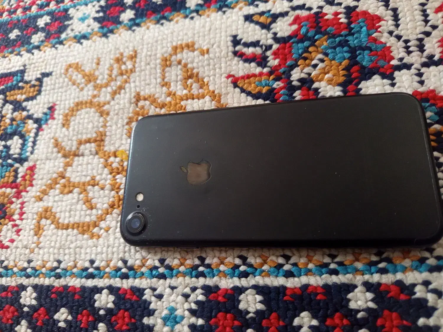 گوشی ایفون هفت 128حافظه اثر انگشت|موبایل|کهنوج, |دیوار