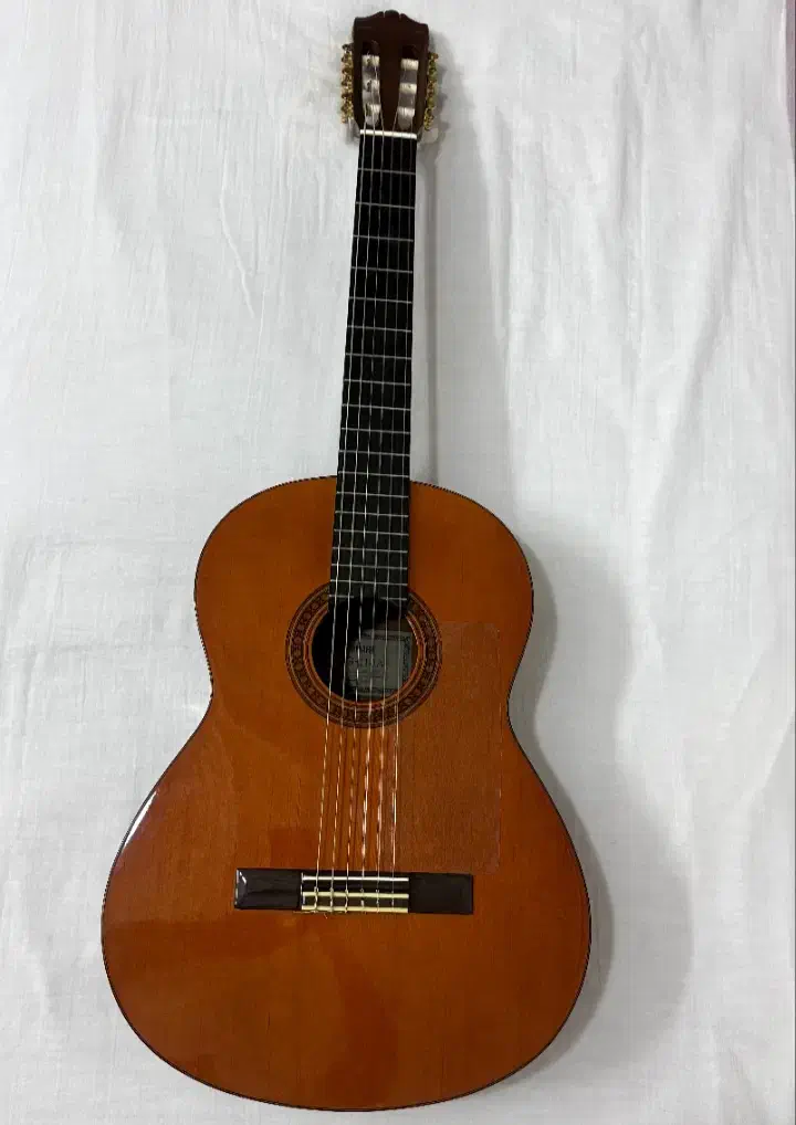 گیتار Yamaha مدل CG-110A|گیتار، بیس، امپلیفایر|رشت, منظریه|دیوار