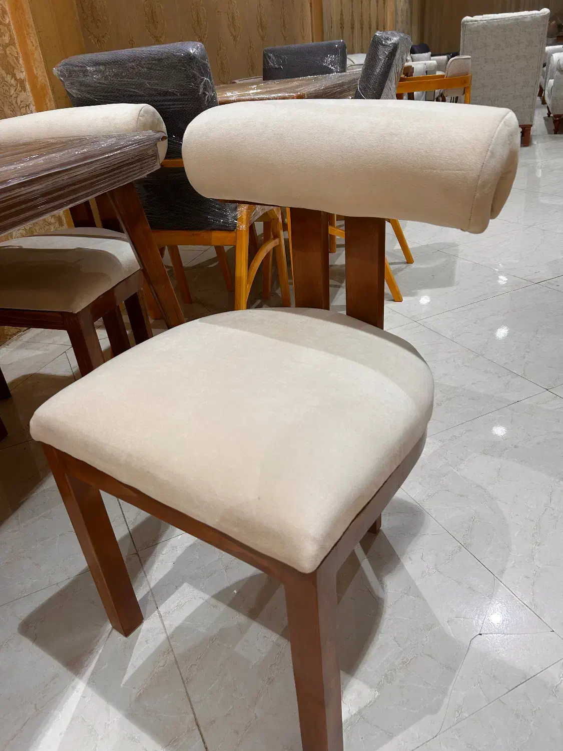 میز ناهار خوری مینیمال|میز و صندلی غذاخوری|بهارستان, |دیوار