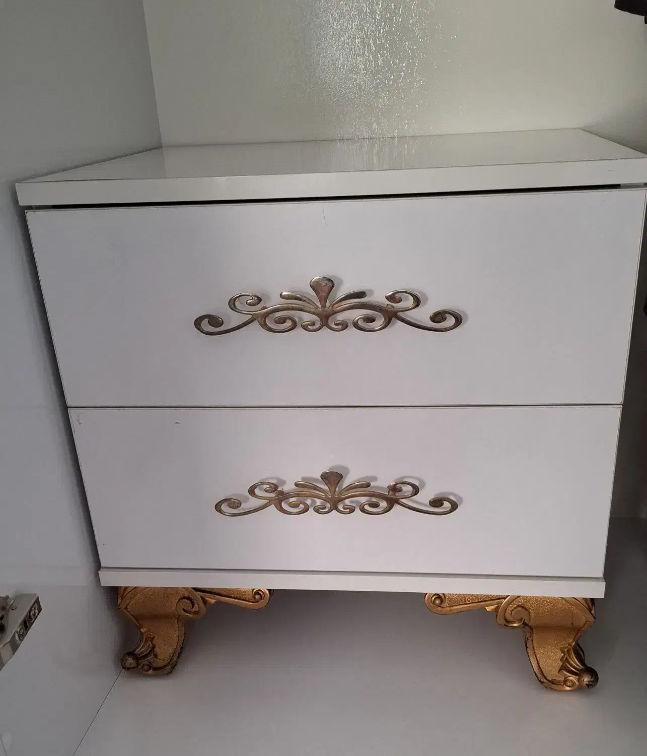 میز کنار تخت|تخت و سرویس خواب|خمینی‌شهر, |دیوار