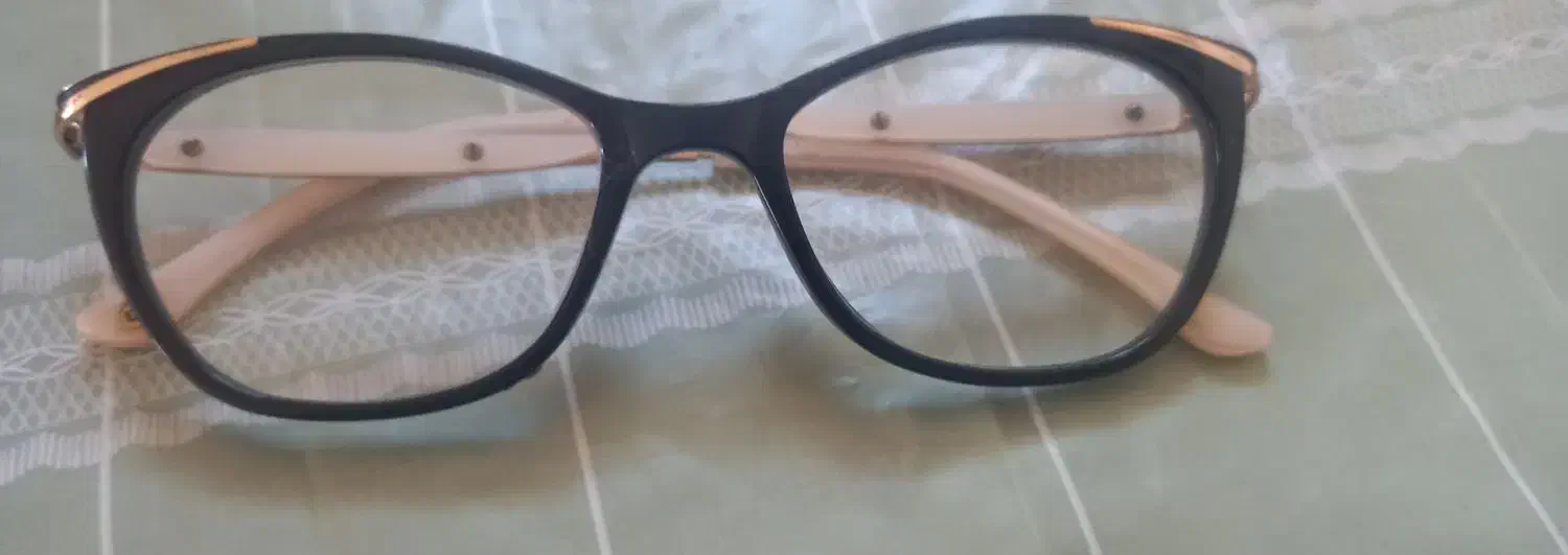 فرم عینک|زیورآلات و اکسسوری|رفسنجان, |دیوار