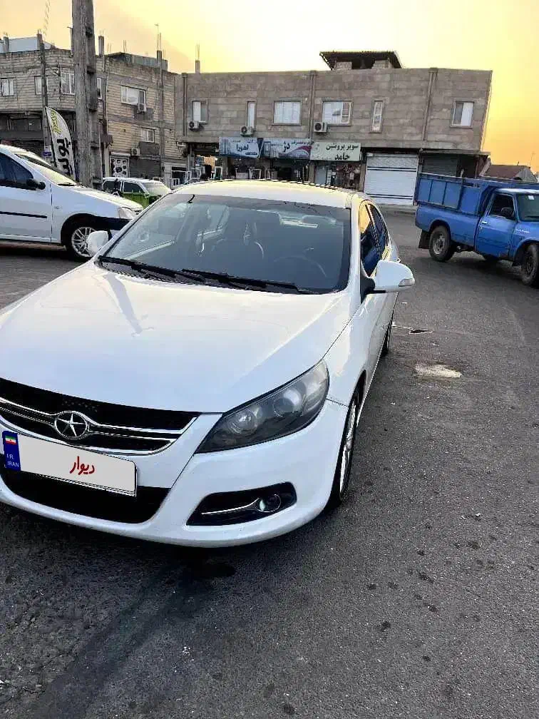 جک جی 5|خودرو سواری و وانت|رشت, نیروی دریایی|دیوار