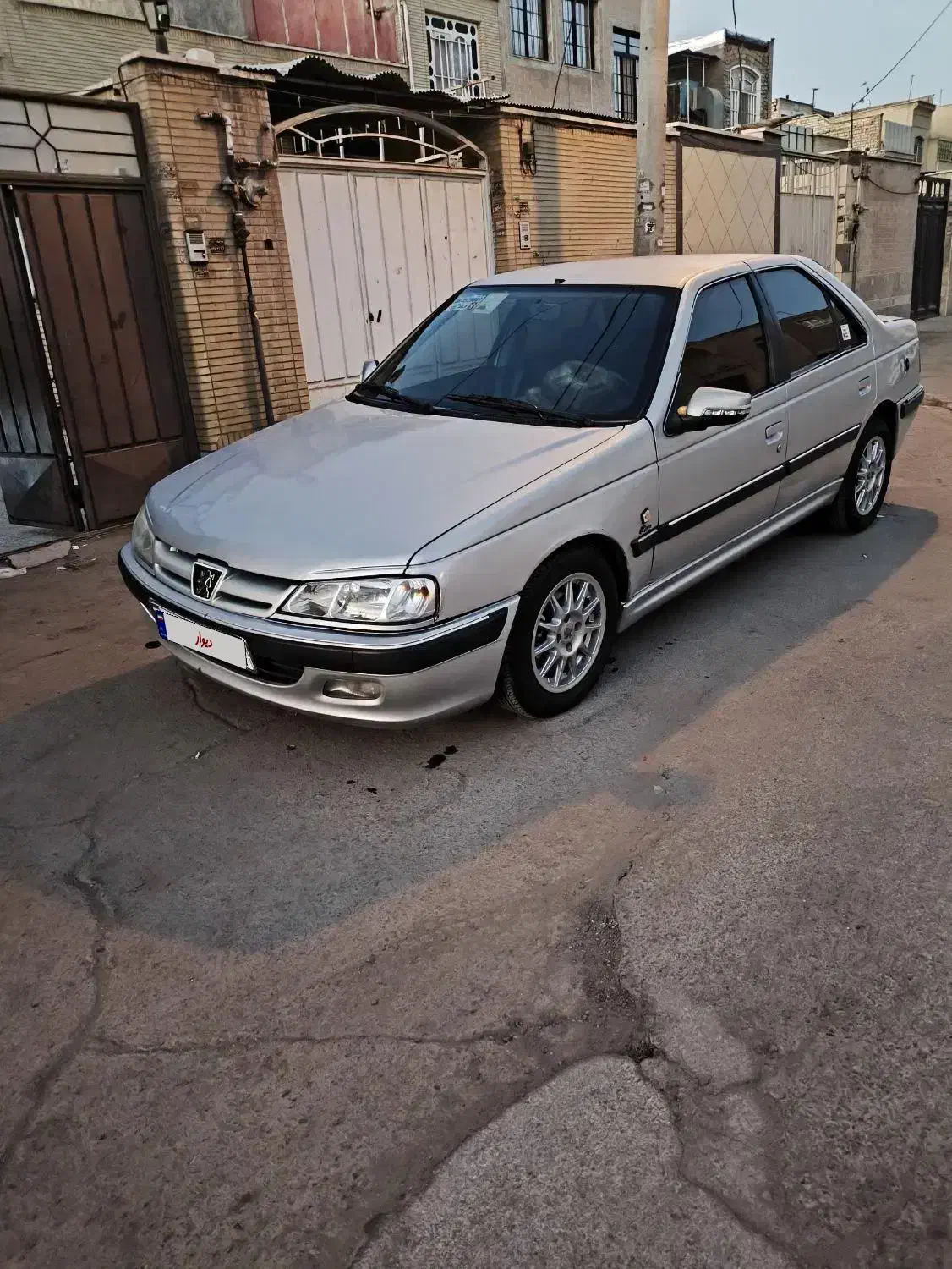 پژو پارس مدل 89دوگانه شرکت|خودرو سواری و وانت|کاشان, آیت الله سعیدی|دیوار