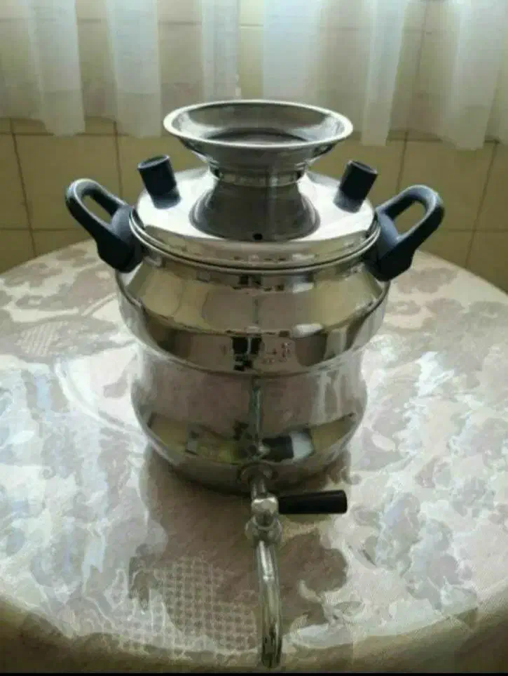 کتری برنجی شیر دار و قوری|قوری، کتری، قهوهساز دستی|سبزوار, پاسداران|دیوار