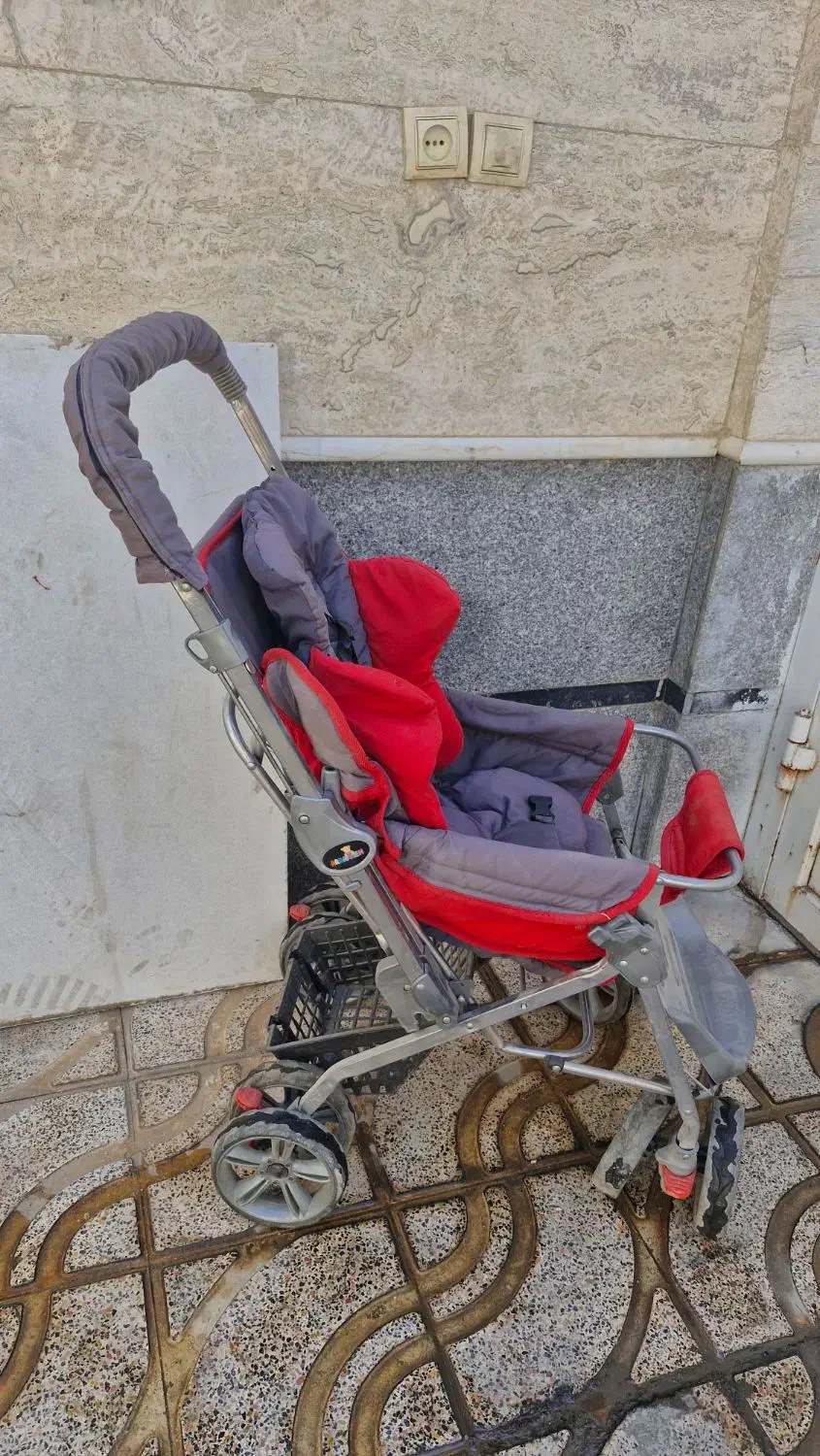 کالسکه و کریر|کالسکه و لوازم جانبی|شیراز, شهرک دارایی|دیوار