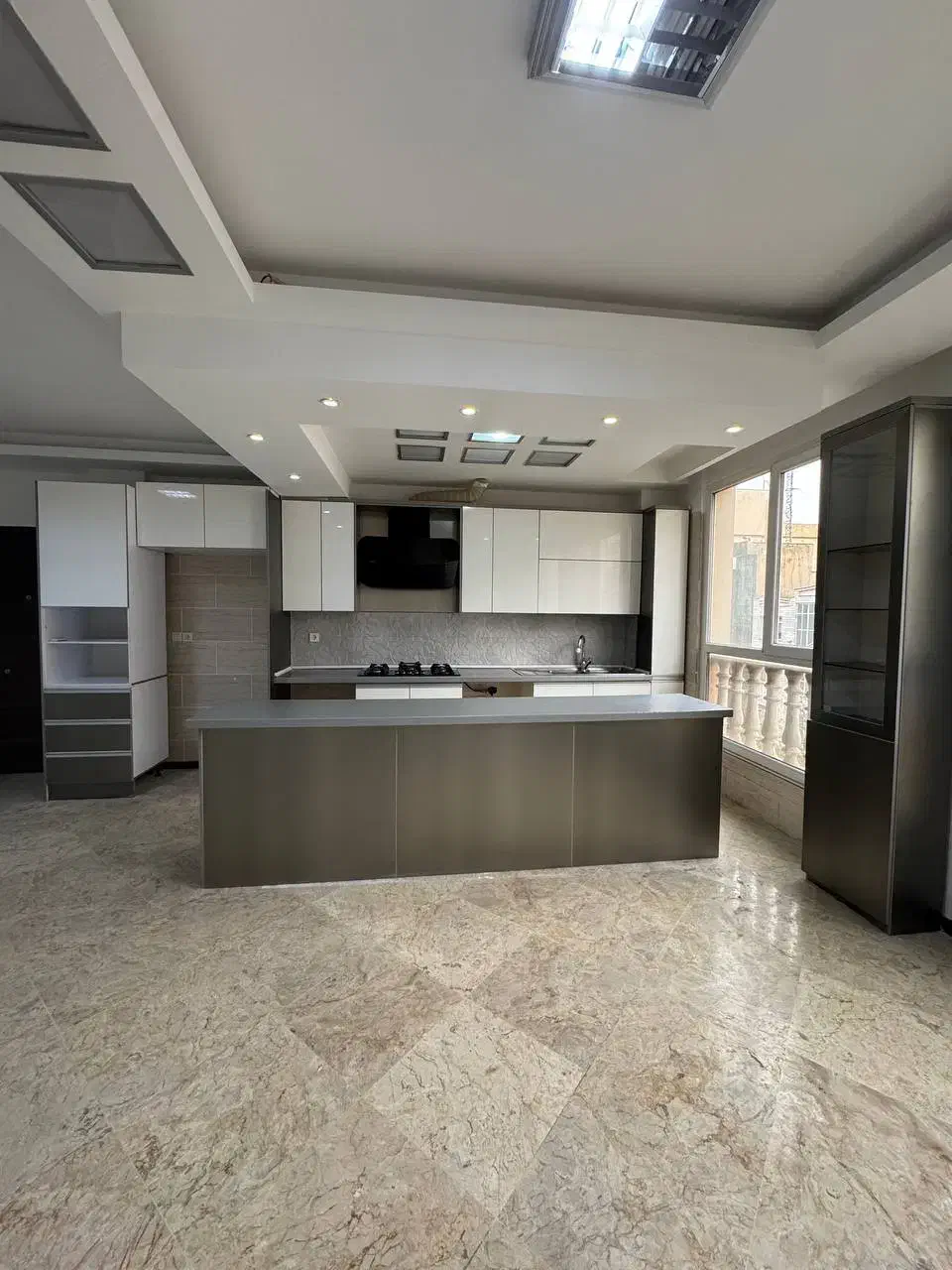 آپارتمان ۱۶۰ متری/شهرک غرب/فلامک/۳ خواب