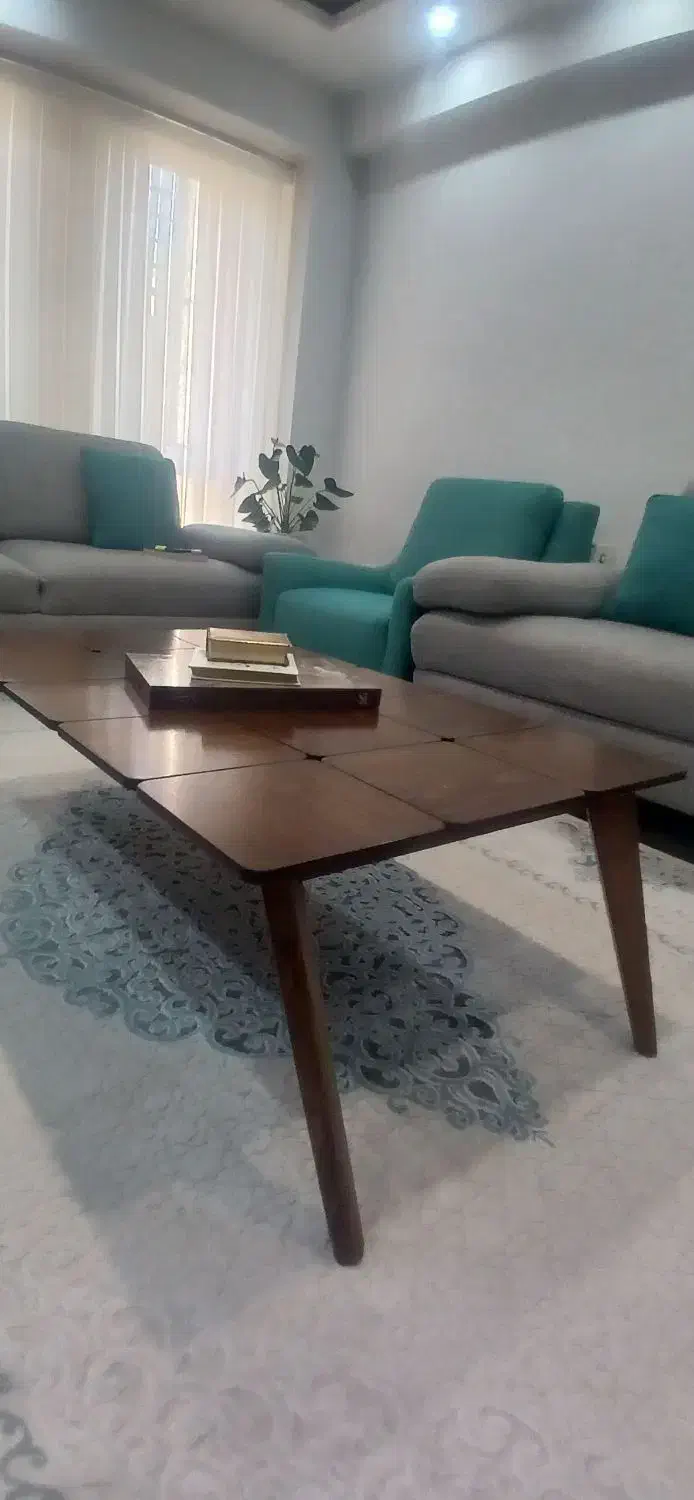 فروش جلو مبلی و دو عسلی|مبلمان خانگی و میز عسلی|یزد, |دیوار