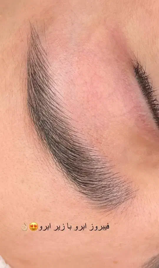 خدمات رایگان میکروبلیدینگ ابرو|خدمات آرایشگری و زیبایی|رشت, معلم|دیوار