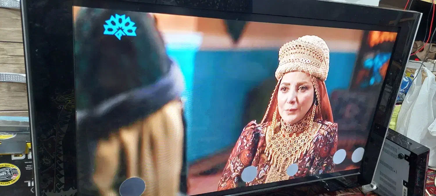 تلویزیون ال سی دی|تلویزیون و پروژکتور|تبریز, |دیوار