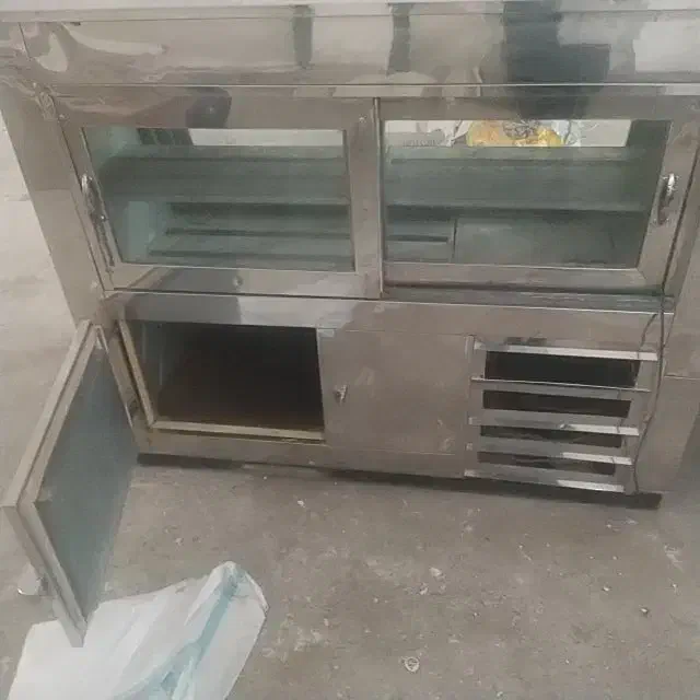 یخچال ویترینی جهان نما کوچیک سالم|یخچال و فریزر|کوهدشت, |دیوار