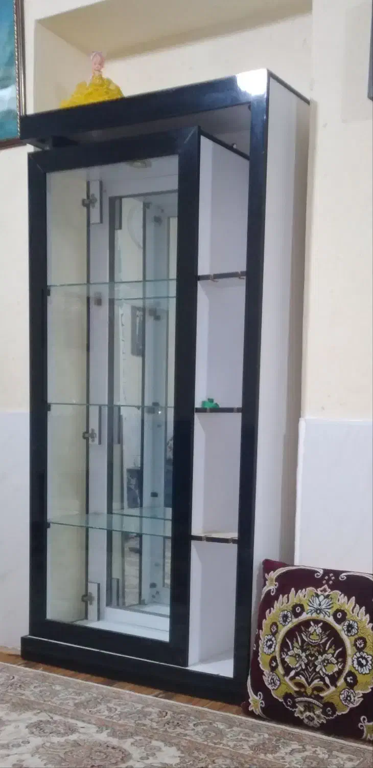 ویترین شیشه ای|بوفه، ویترین، کنسول|لنگرود, |دیوار