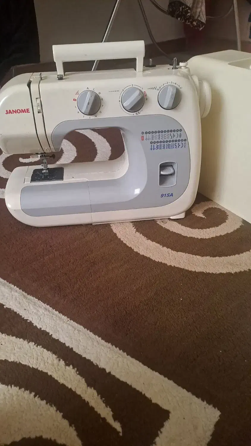 چرخ خیاطی ژانومه  مدل 915A|ماشین‌آلات صنعتی|رشت, توشیبا|دیوار
