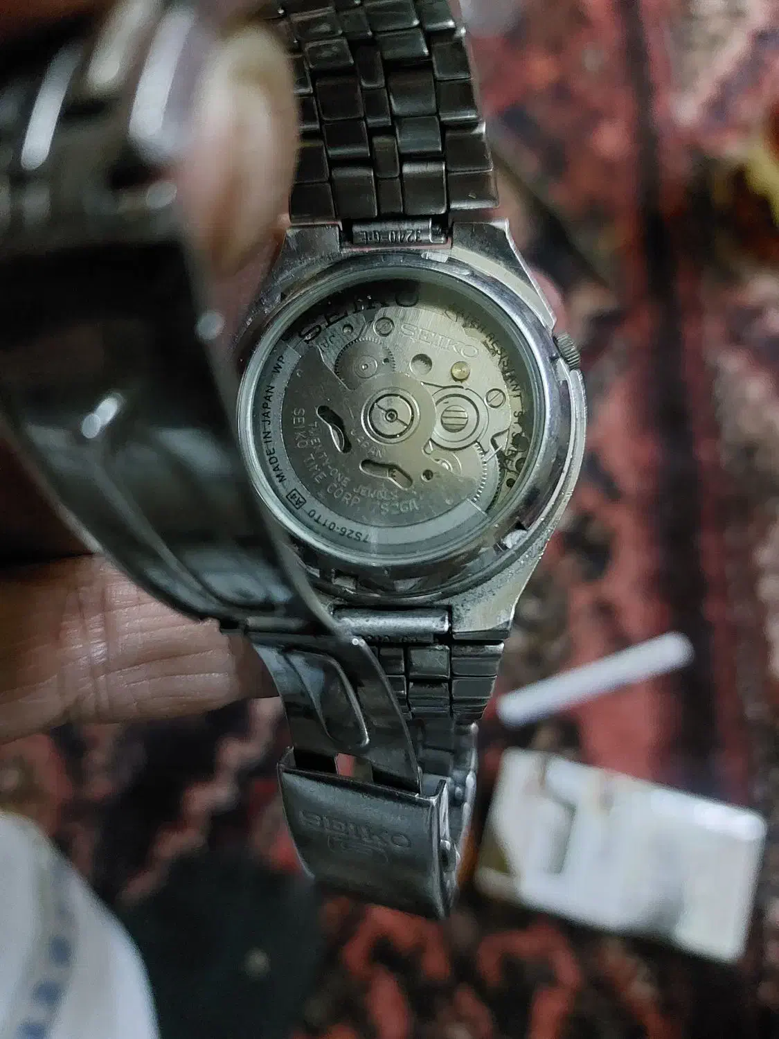 ساعت|ساعت|قم, نیروگاه|دیوار