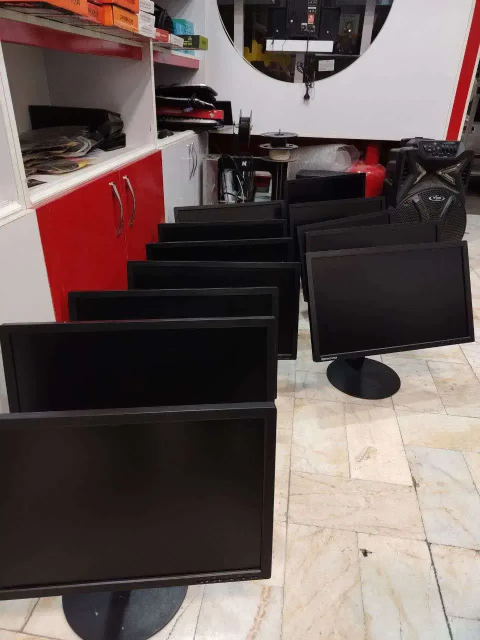 مانیتور دست دوم|قطعات و لوازم جانبی رایانه|نجف‌آباد, ریاضی|دیوار