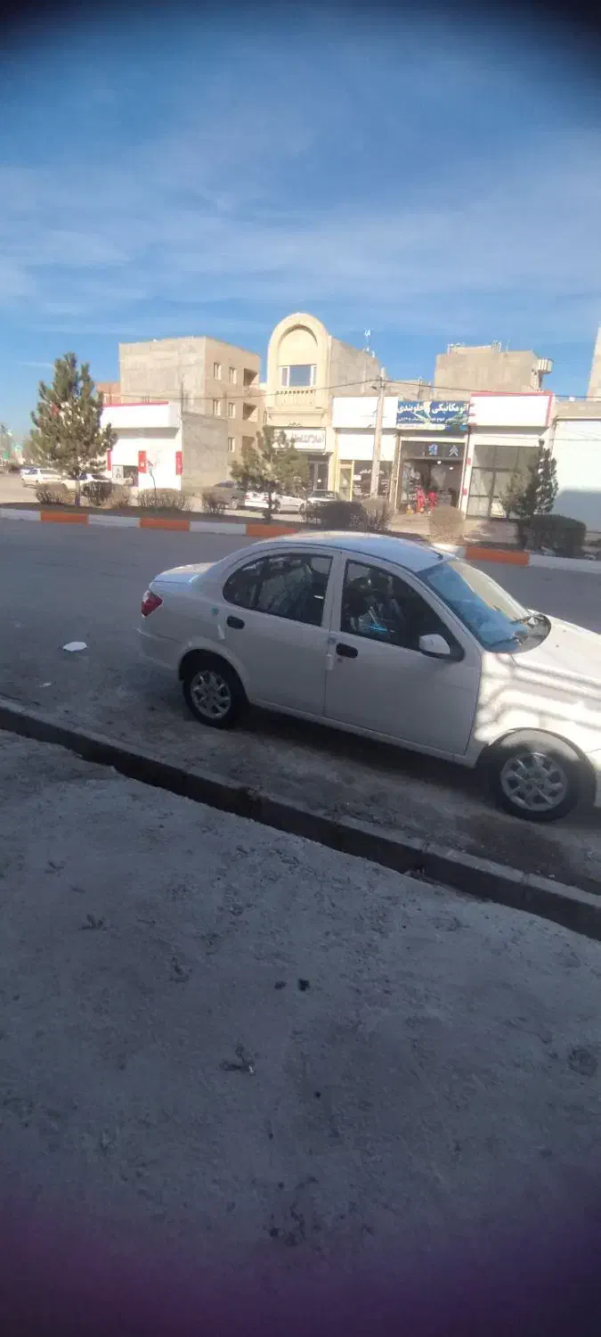 ساینا در حد کم کار|خودرو سواری و وانت|اردبیل, |دیوار