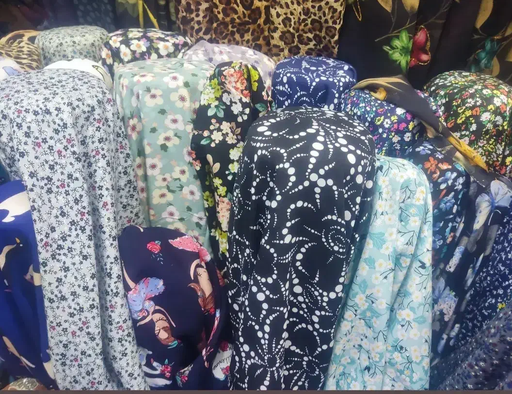 لباس|لباس|بیلوار, |دیوار