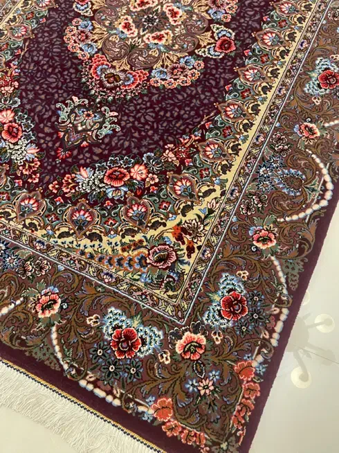 فرش ذرع و نیم کرک قم چله ابریشم گل ابریشم نو|فرش|تهران, جنت‌آباد جنوبی|دیوار