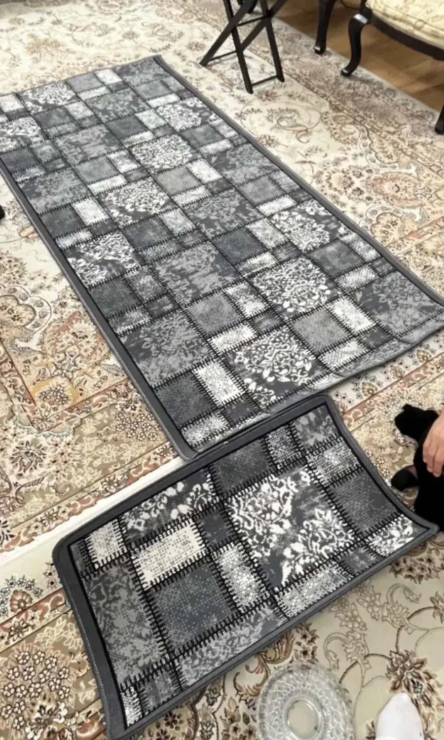 فرش|پادری|شیراز, نشاط|دیوار