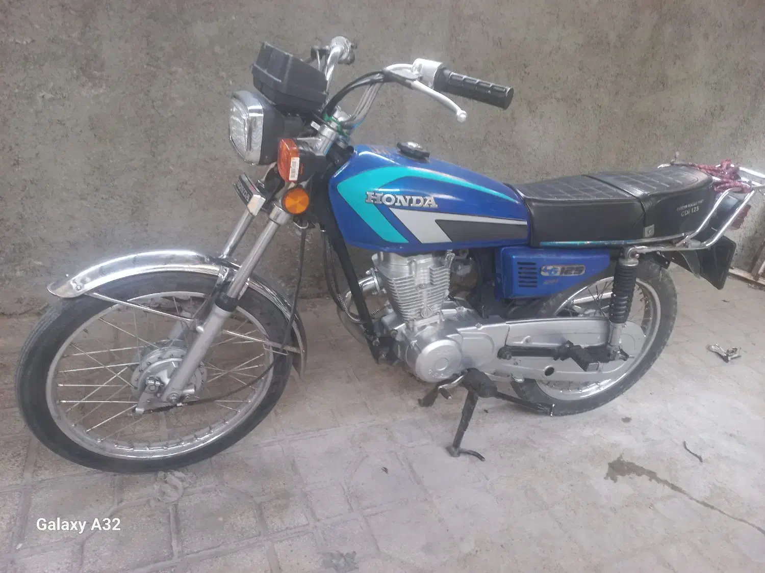 هیرمند ۱۲۵ مدل ۹۵|موتورسیکلت|شیراز, کوشک میدان|دیوار