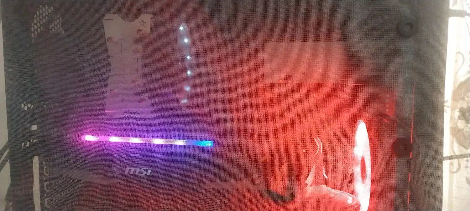 کیس گیمینگ ۶۸۰۰|رایانه رومیزی|رباط‌کریم, رباط‌کریم|دیوار