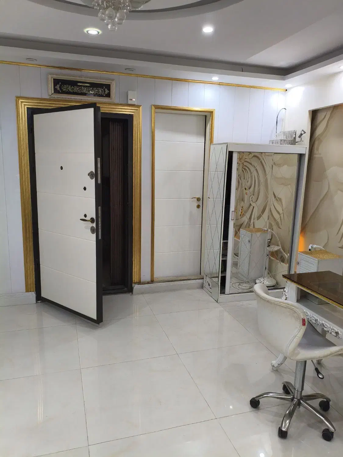 اجاره واحد اداری // ۶۵ متری // بر اصلی بومهن|اجارهٔ دفتر کار، اتاق اداری، مطب|بومهن, |دیوار