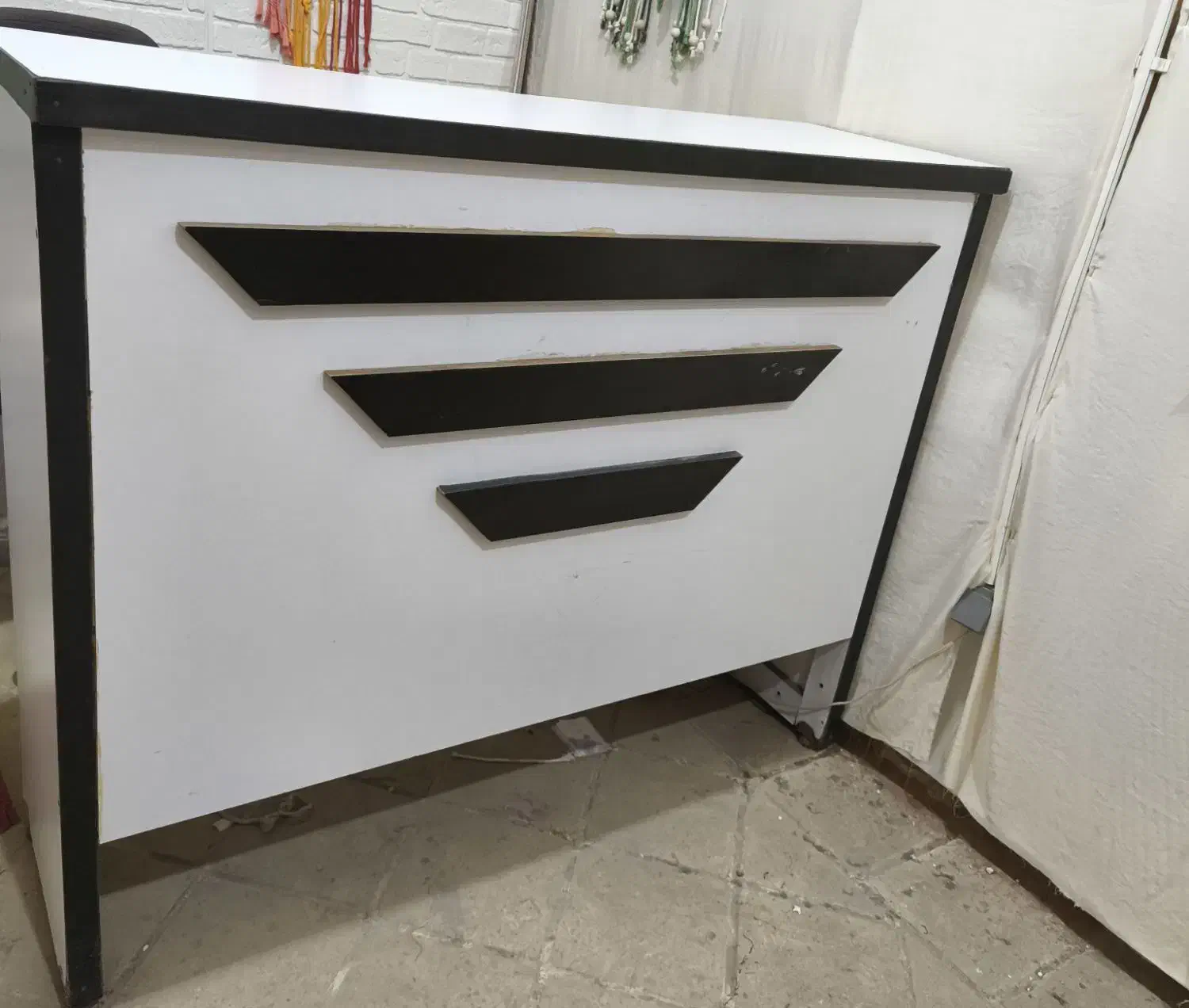 میز پیشخوان|مبلمان اداری|شوشتر, |دیوار