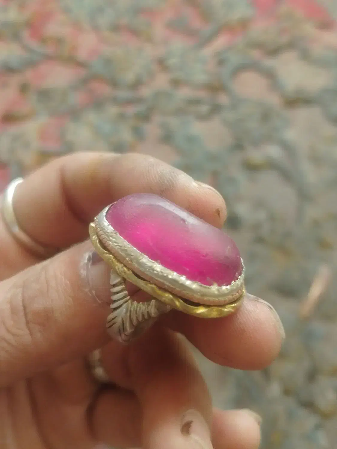 انگشتر دزدیده شده...|اشیا|اصفهان, رهنان|دیوار