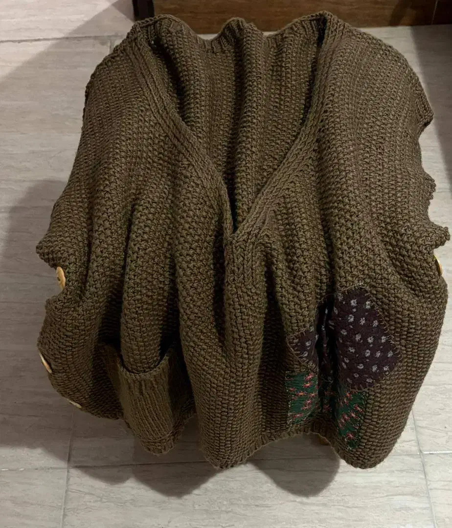 جلیقه|لباس|رشت, گلباغ نماز|دیوار