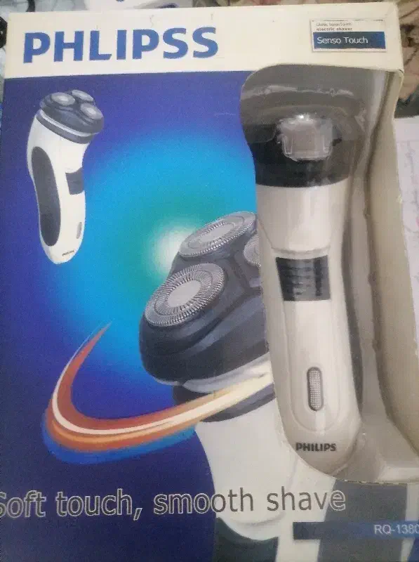 ریش تراش برند فیلیپس|آرایشی، بهداشتی، درمانی|زرقان, |دیوار