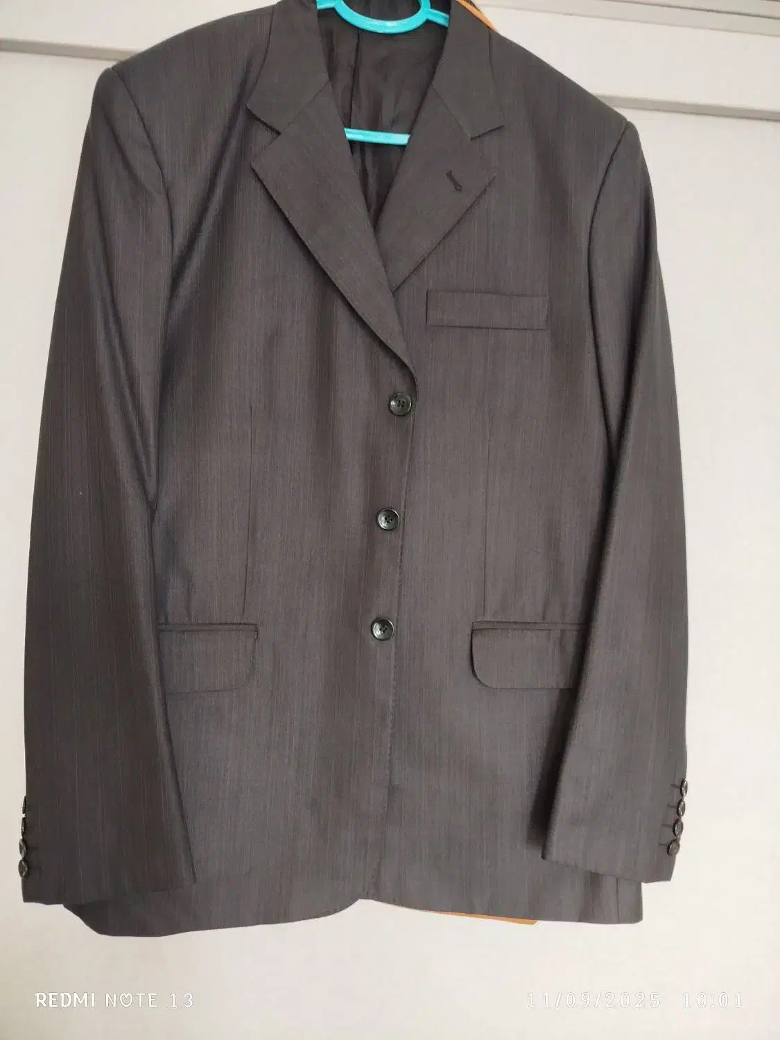 کت شلوار در حد نو نو رنگش ت عکس بور افتاده سایز۵۲|لباس|پردیس, فاز ۹|دیوار