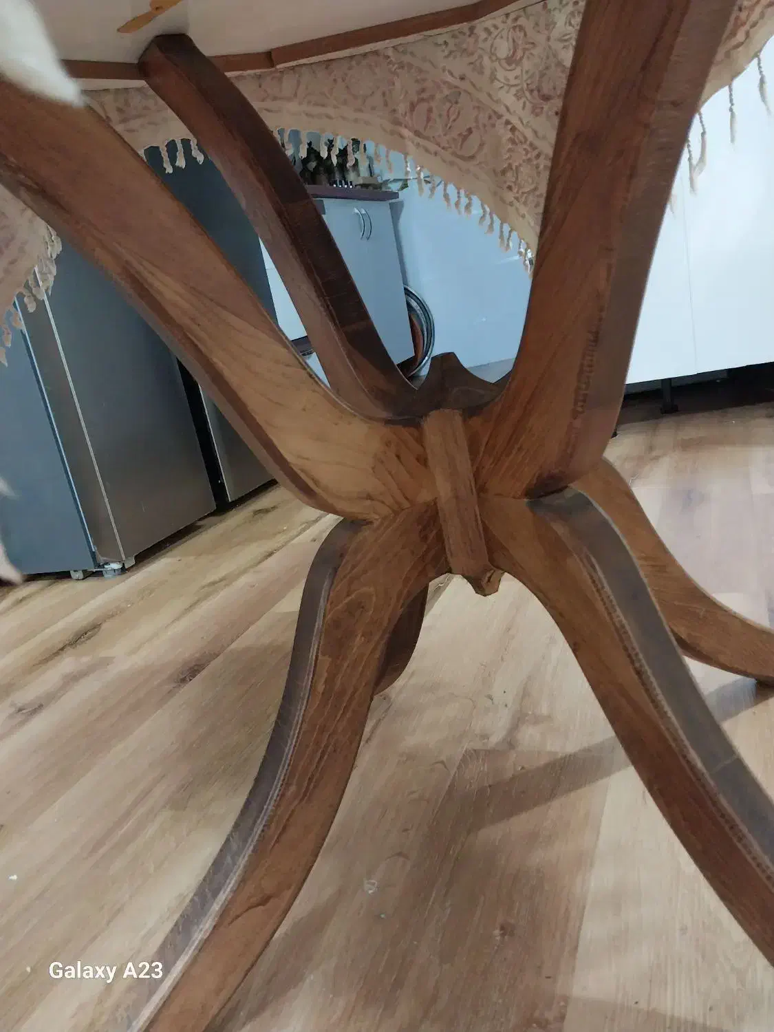 میز غذا خوری|میز و صندلی غذاخوری|لاهیجان, گلستان|دیوار