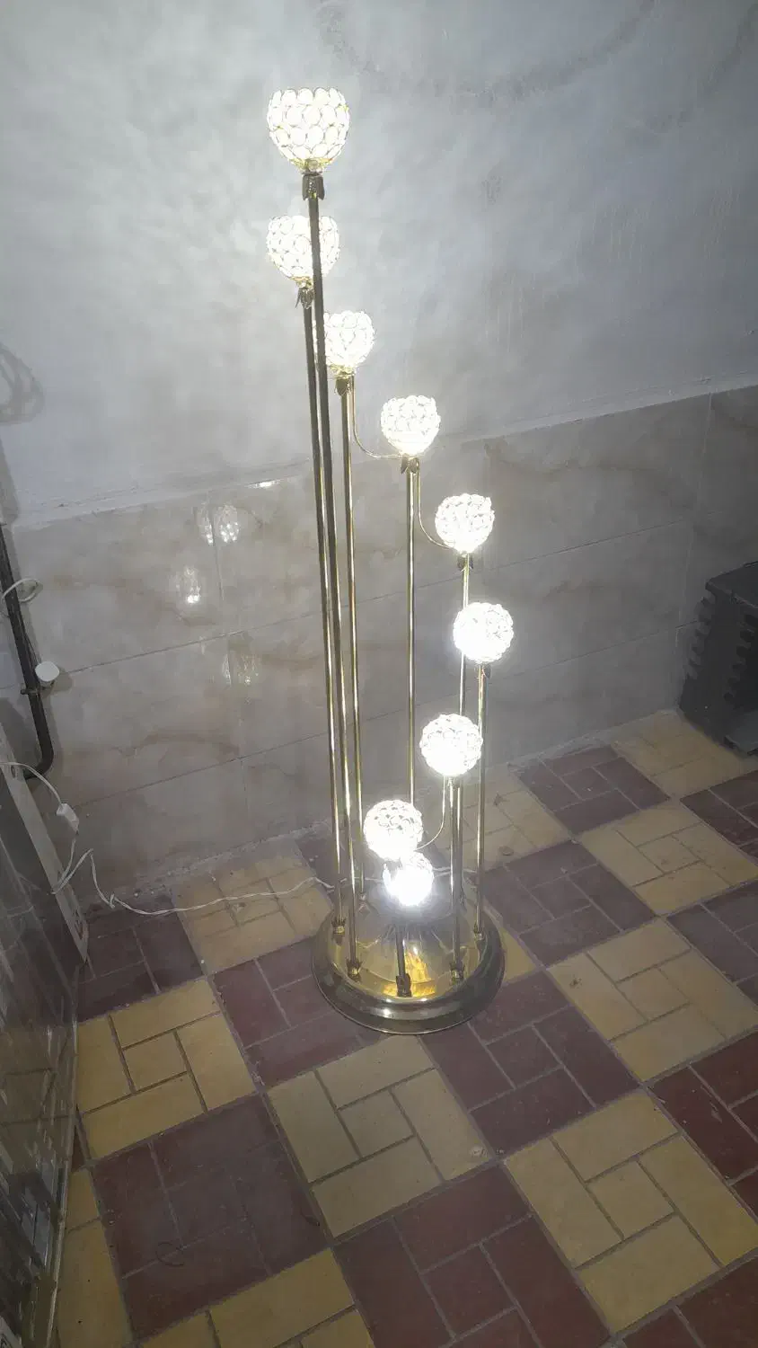 آباژور کنار سالنی|چراغ خواب و آباژور|دورود, |دیوار