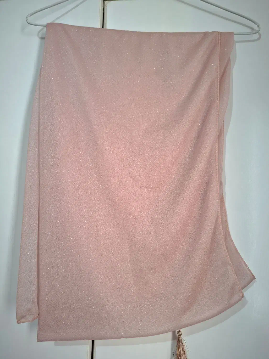 لباس مجلسی|لباس|رشت, فلسطین|دیوار