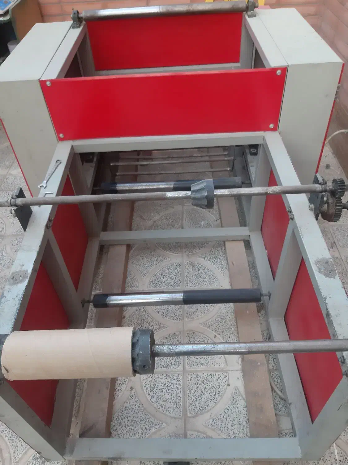 دستگاه رول کن سه کاره دو لاین|ماشین‌آلات صنعتی|فلاورجان, |دیوار