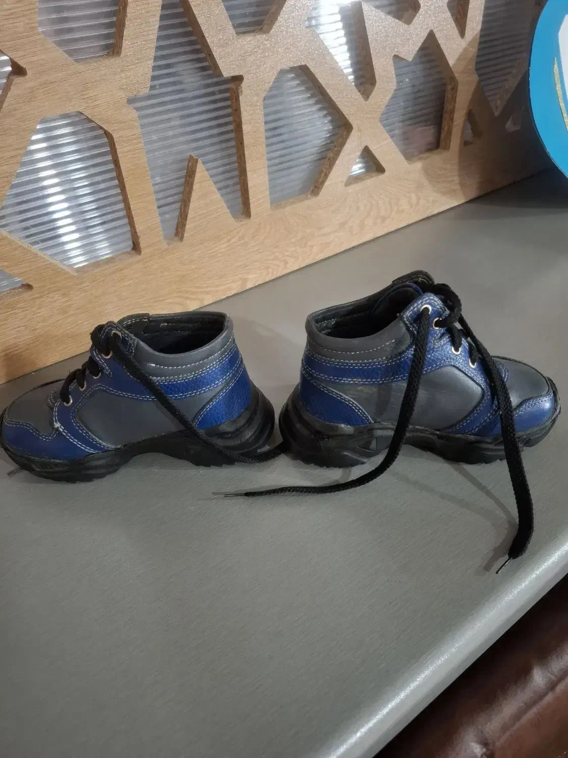 کفش طبی|کیف، کفش، کمربند|اصفهان, دانشگاه اصفهان|دیوار