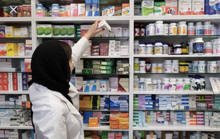 دنبال یک کاره ۴ یا نهایتا ۵ ساعته تو مطب یا غیره|استخدام درمانی، زیبایی، بهداشتی|تهران, سنائی|دیوار