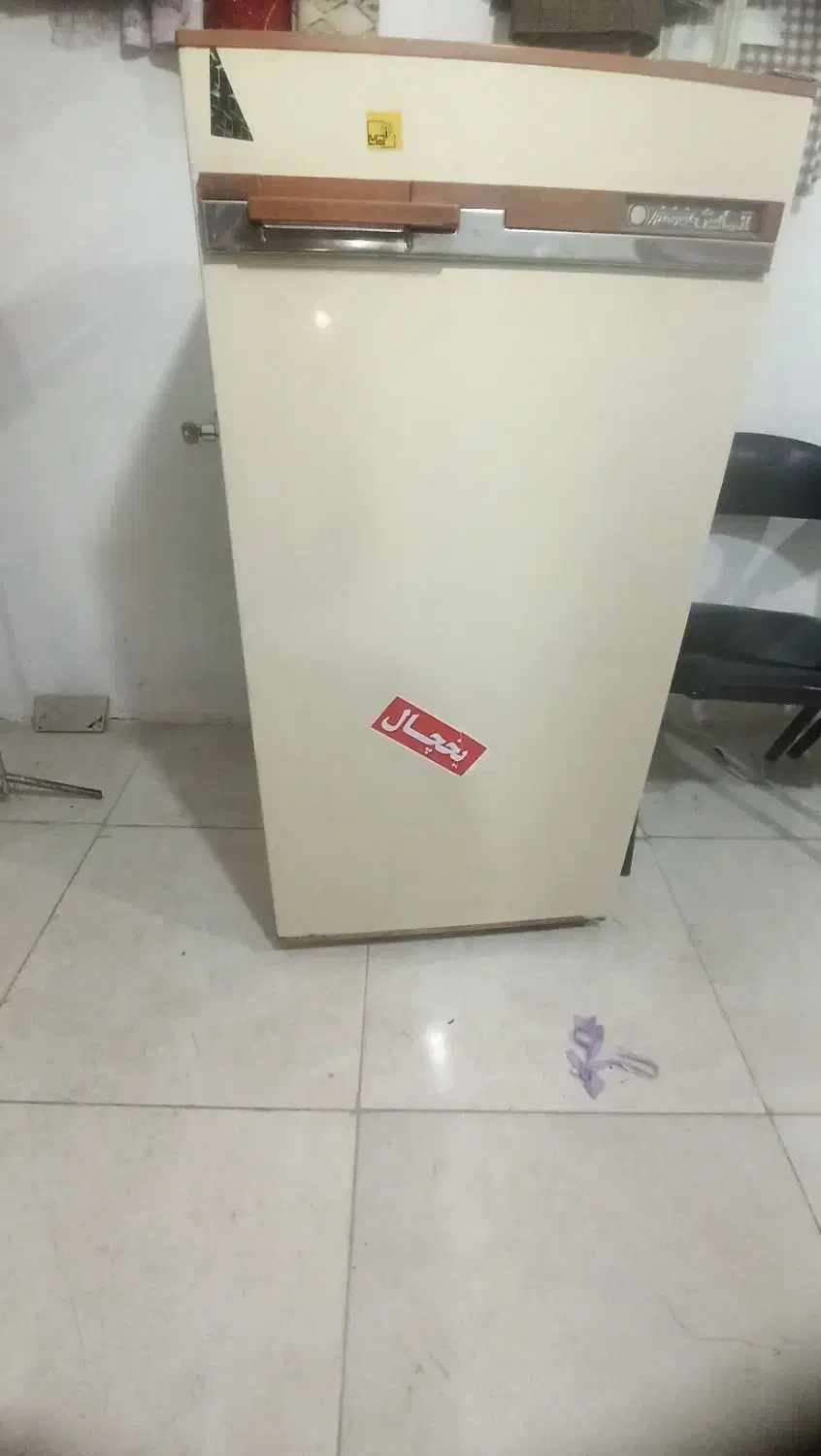 یخچال هفت فوت ازمایش|یخچال و فریزر|قروه, |دیوار